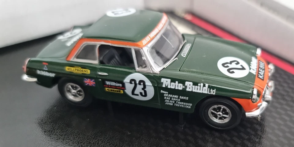 1/43 Scale MGB Roadster 1967 Corgi Diecast Model Car Julius Thurgood #23 VA10701 - Image 3 of 4