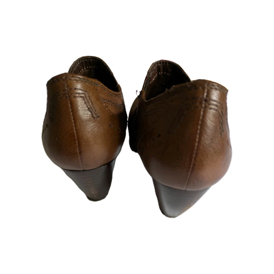 Zapatos para mujer con trampas desnudas de cuero marrón talla 8,5 Foto 4 de 4