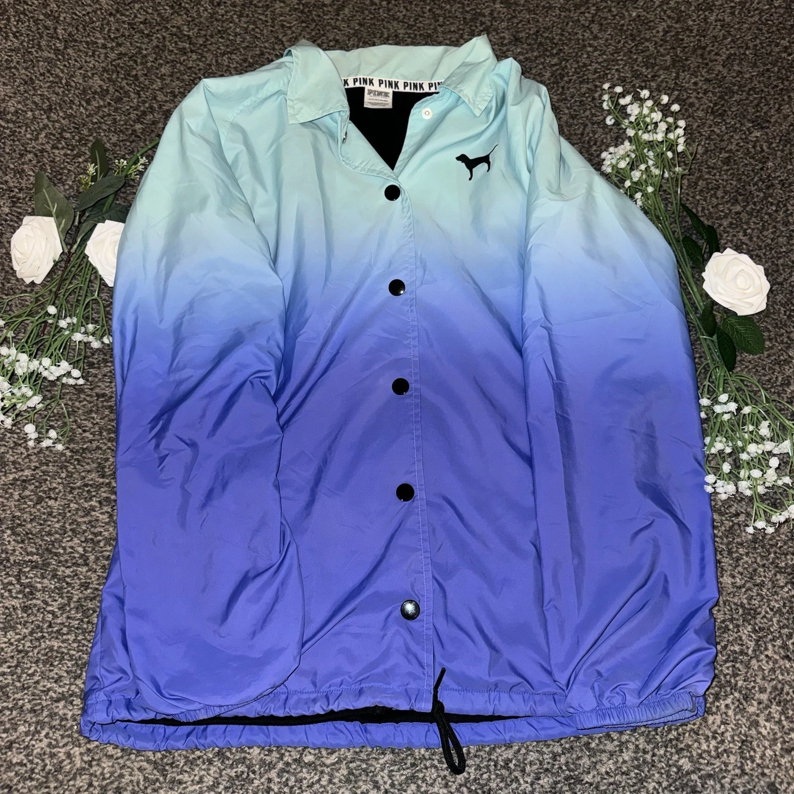 UNDERCOVER Cappotto Ombré Victoria’s Secret Rosa Impermeabile Blu Taglia Small Chiusura Popper