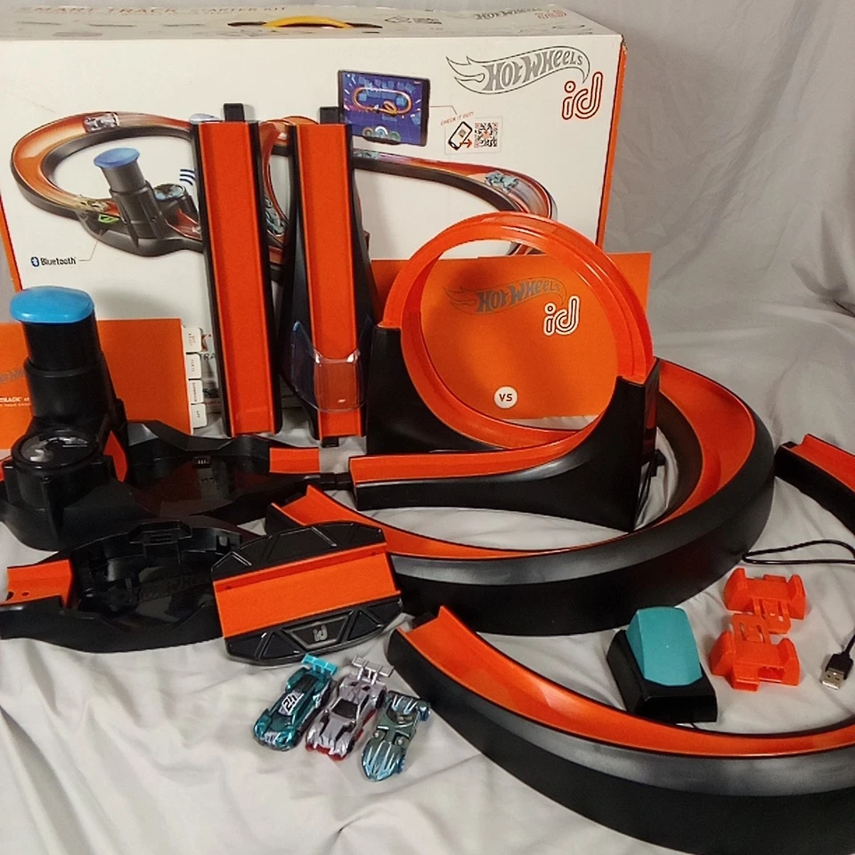 Hot Wheels ID Smart Track Starter Kit Interactive Racing Sys Open Box Bluetooth - Image 2 of 4