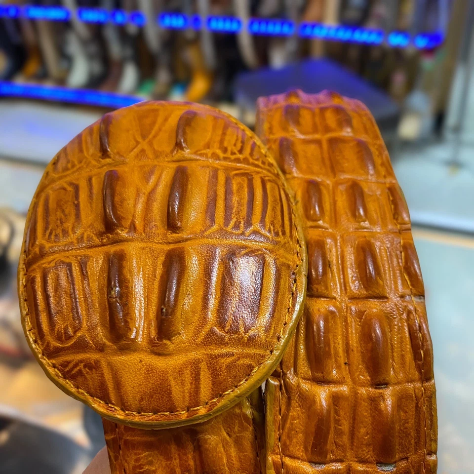 Cinturón vaquero de cuero de cocodrilo Fuax para hombre. Cinto De Piel Caimán Vaquero. Foto 4 de 4