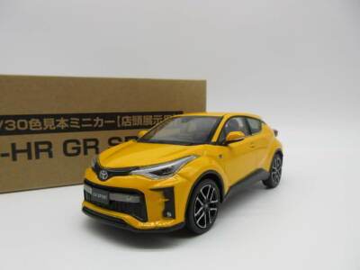 CHR⑧ T ☆C-HR ミニカー トヨタ 1/30 カラーサンプル フルセット（8個