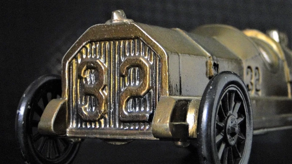 Coche de carreras Indy 500 Marmon Wasp1 24Classic 12Hot Rod IndyCar modelo 18 carrusel bronce Foto 3 de 4