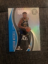2019-20 ILLUSIONS BASKETBALL DONOVAN MITCHELL Astounding Acetate Blue Sapphire