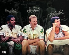 Larry Bird , Kevin McHale, Robert Parish Signed Boston Celtics 16x20 Photo BAS