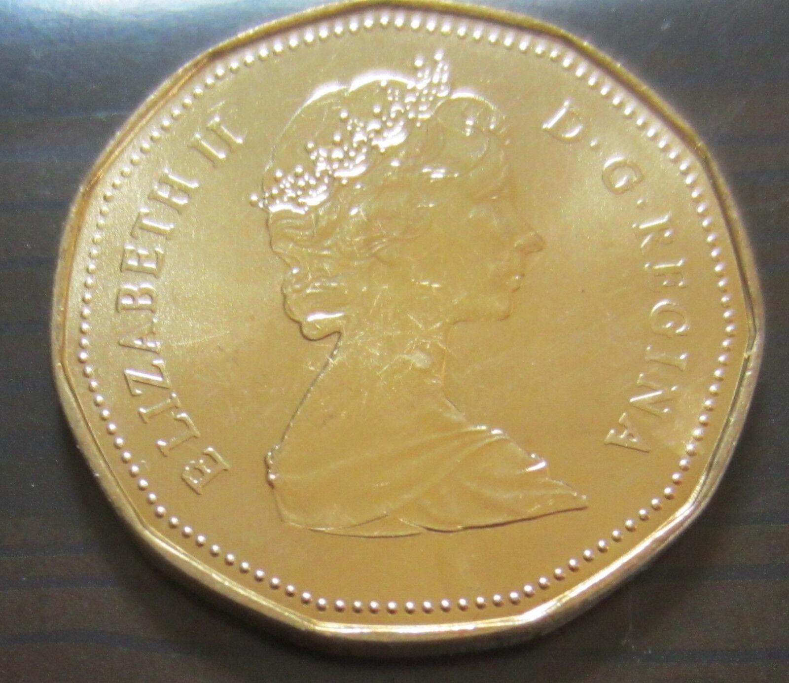 1987 Canada One Dollar Coin. (UNC. Canadian Loonie 1 $)