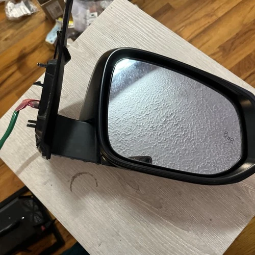 2016-2923 Toyota Tacoma Right Side Mirror OEM