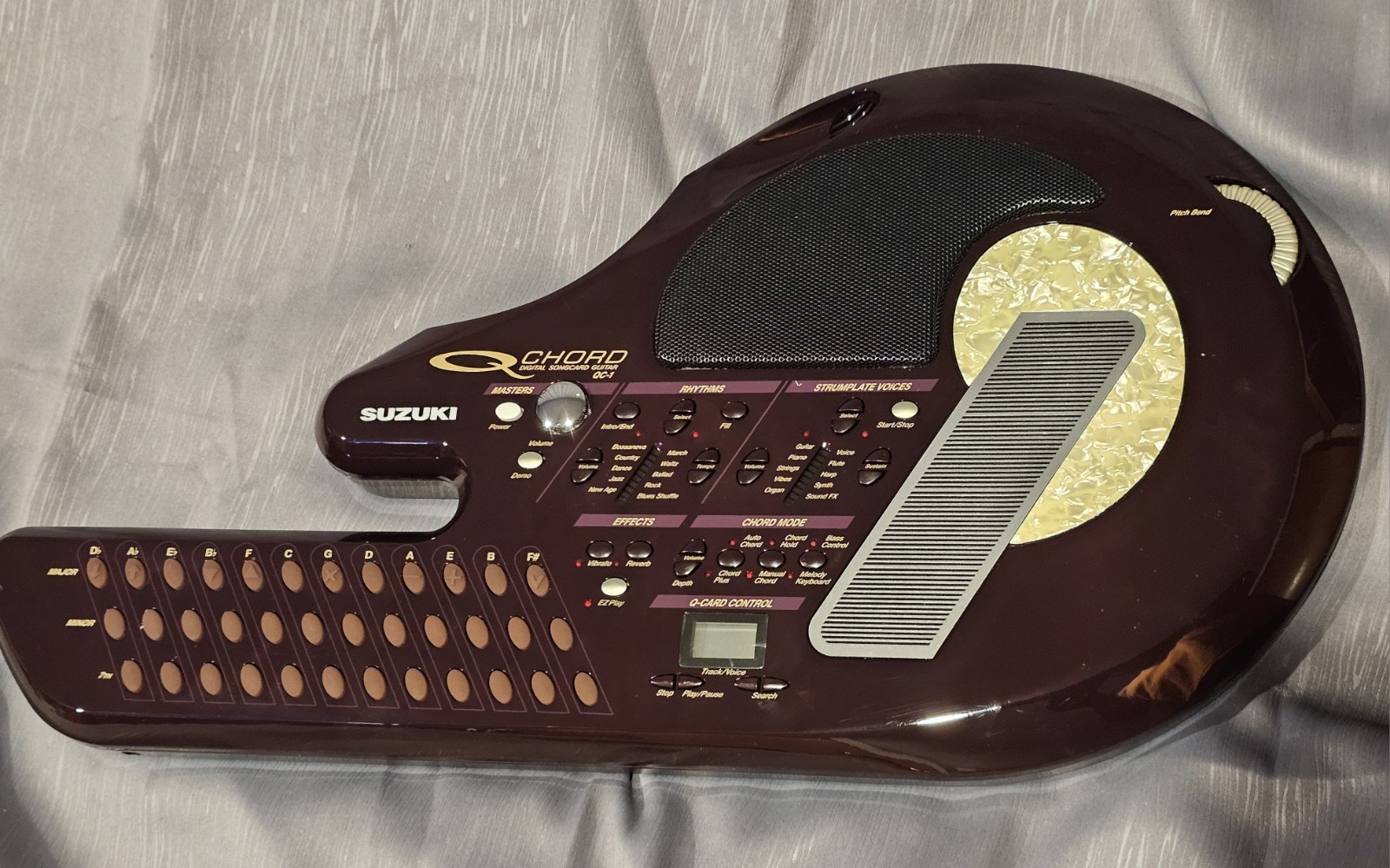 Suzuki QChord QC-1 Auto-Harp Digital Soundcard System - Burgundy Omnicord