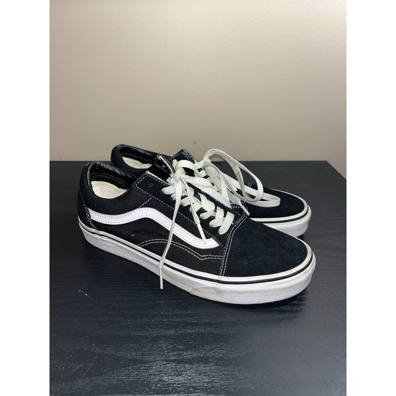 Vans Old Skool Classic Black White Suede Canvas Skate Shoes Mens 6.5 (Women 8)
