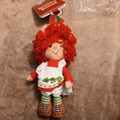 Fast Forward New York Strawberry Shortcake Small Clip-On Plush Figure Red Pink