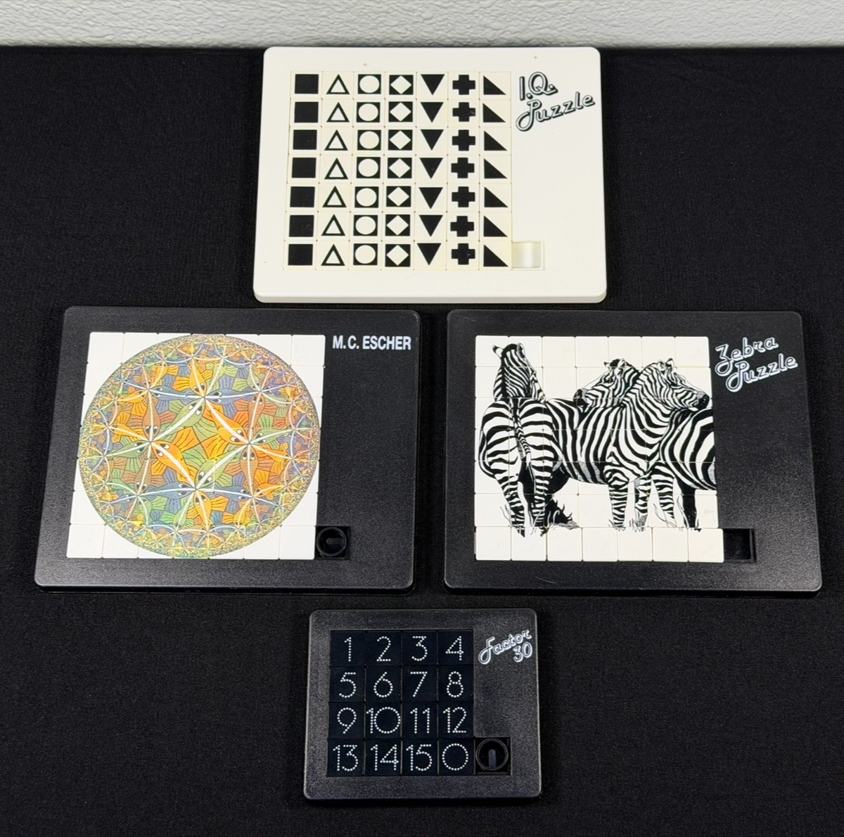 アート・デザイン・音楽 WERK MAGAZINES NO.3 REPETITION Vintage Pussycat Sliding Puzzle Lot IQ Zebra M.C. Escher Germany