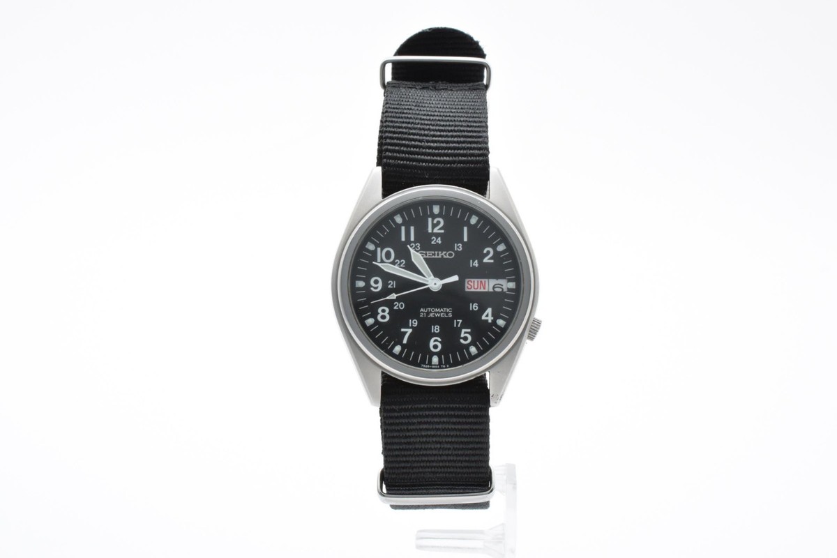 Seiko 7S26-00D0( + original metal band)/Vintage/Automatic Watch