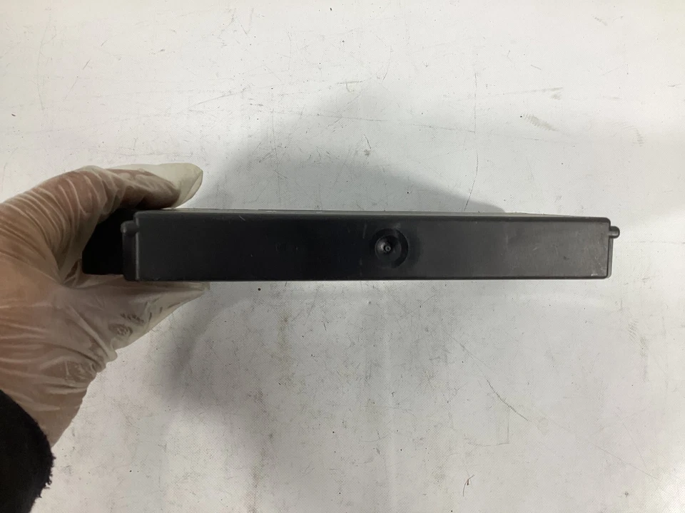 BMW 328i 328i xDrive Cas 3 2009-2013 control de bloqueo central 9217854 OEM. Foto 4 de 4