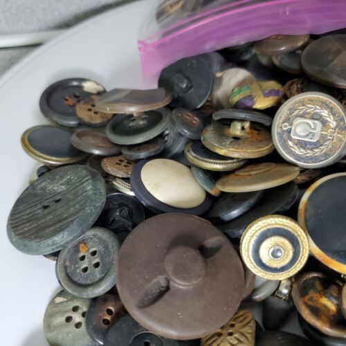 1 lb black buttons all types- cute various basic victorian mcm goth punk oddity - Picture 4 of 7