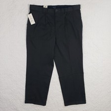 NWT Dockers Pants Mens 38x30 Gray Comfort Khaki Relaxed Fit Pleated Cuff Stretch