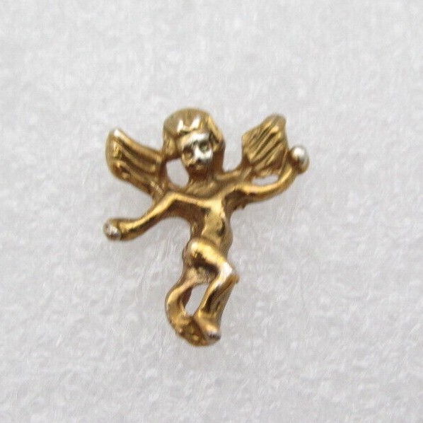 Baby Winged Angel Lapel Pin (B807)