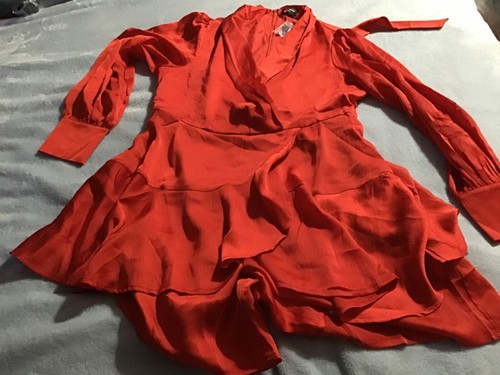 bebe chintz yoryu wrap front romper 105917 new with tags size 10 - Picture 4 of 9