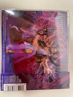 Official QUEEN BEE Juni Jigen [ENDING SONG OF CHAINSAW MAN and BONUS Sticker]