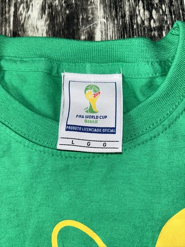 NWOT 2014 Official FIFA World Cup Brasil Logo Graphic T-Shirt Men's sz Large - Picture 5 of 8