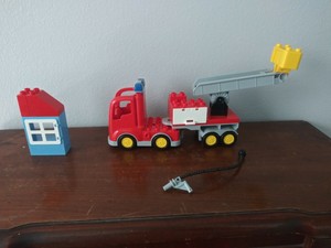 duplo town fire truck