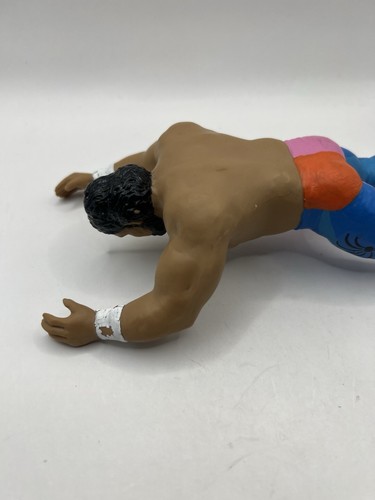 VINTAGE 1989 WWF LJN HAKU BLACK CARD SUPERSTARS ACTION FIGURE (23) - Picture 17 of 20