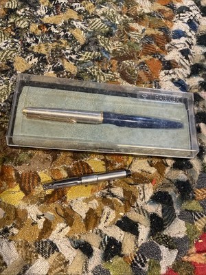 Nice Vintage 1960's  Parker 45  Fountain Pen With Converter And Case