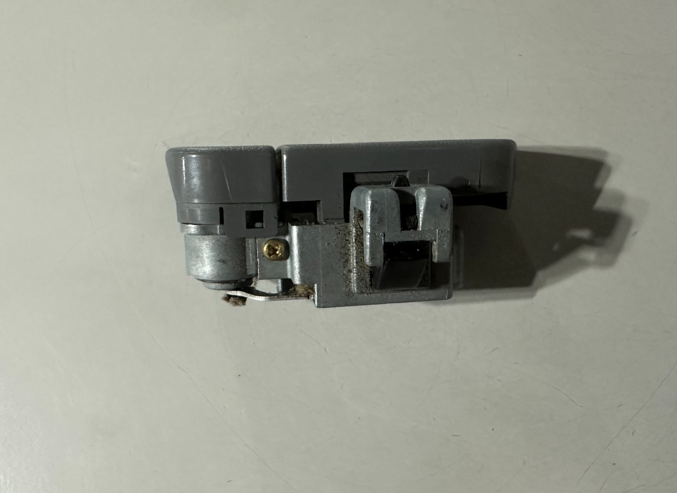 2002 2006 Honda Crv Cr V Acura Rsx Element Glove Box Latch Lock Handle 