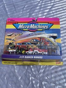 #19 RANCH RIDERS MICRO MACHINES IN PKG