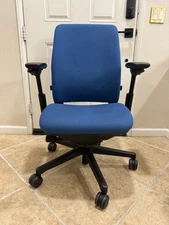 Steelcase Amia Task Chair 