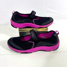 Vionic Black and Pink Women's MaryJane Athletic Shoes Size 9