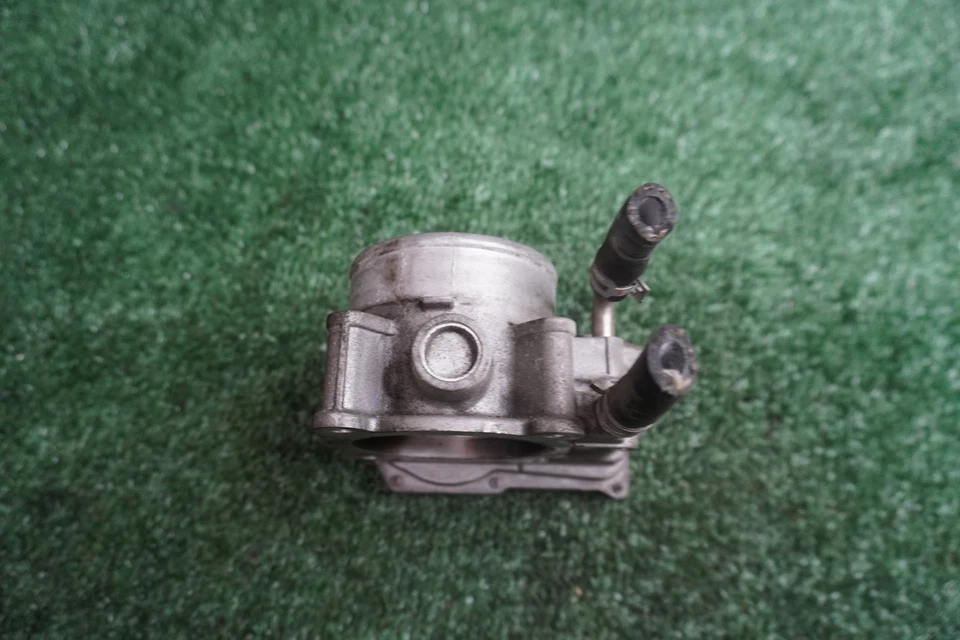 2015 2016 丰田 Highlander 3.5L 发动机油门车身 原始设备制造商 120K 英里 220300P050 — 第 3/4 张图片