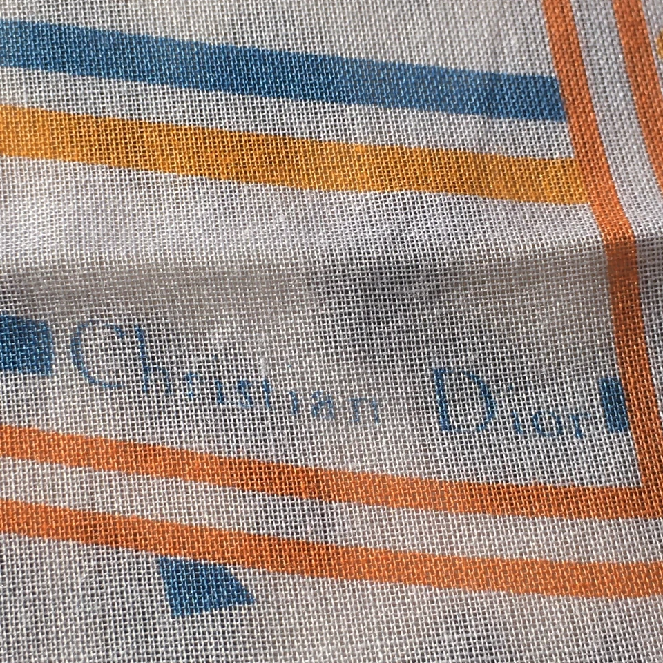 CHRISTIAN DIOR 1970s GEOMETRIC POCKET SQUARE /HANDKERCHIEF~MADE IN FRANCE~UNUSED - Image 4 of 4