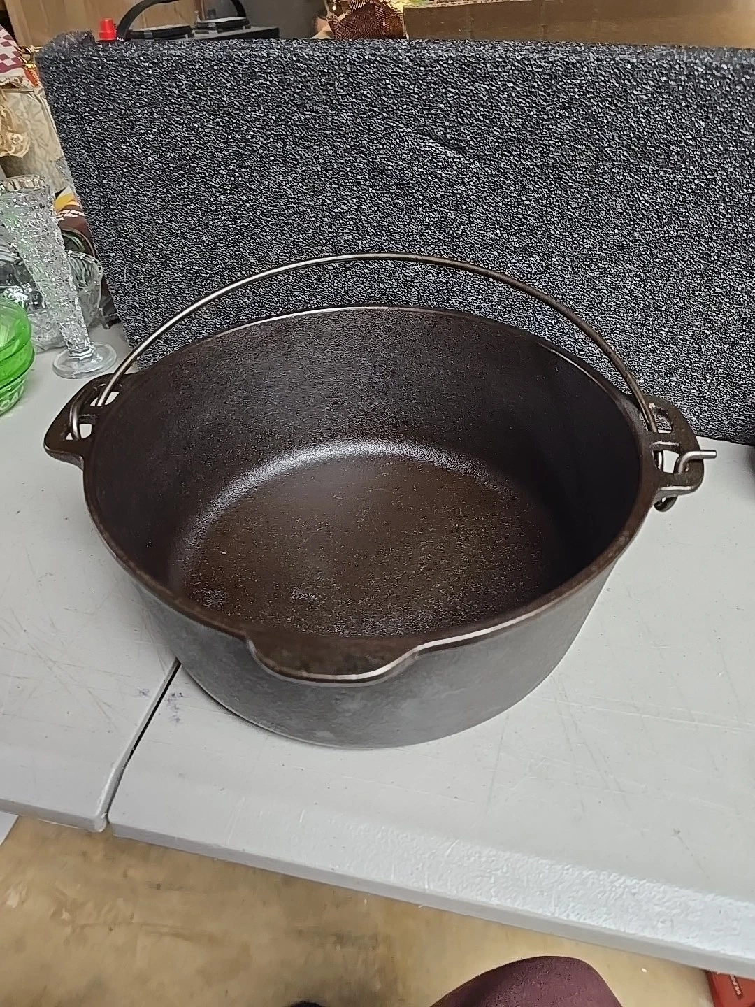 Antique Wagner Ware 5 Qt. Dutch Oven Pot No Lid Clean Ready To Cook
