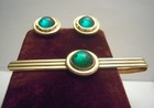 VTG FORSTAR / FORSTNER TIE CLIP + CUFFLINKS, GOLDTONE + FAUX CABOCHON EMERALD — photo 3