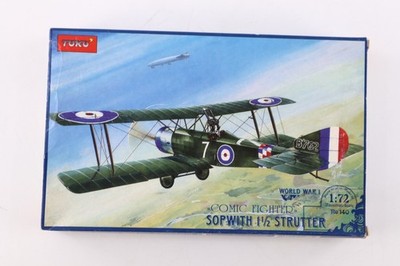 TOKO 1:72 Cosmic Fighter Sopwith 1 1/2 Strutter Model Kit