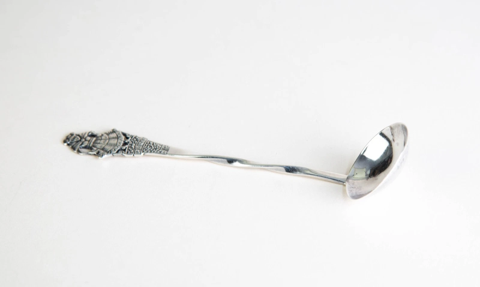 Vintage Peru Sterling Silver Small Sauce Ladle .925 Hallmarked
Opens in a new window or tab