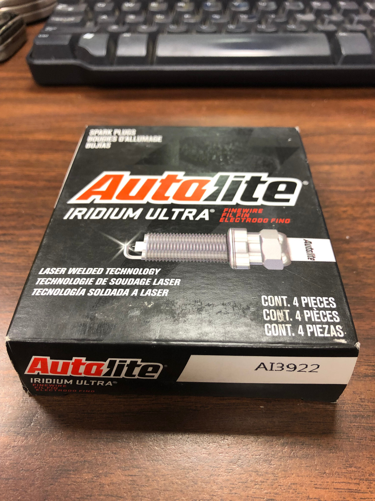 New PACK OF FOUR 4 Autolite AI3922 Iridium Ultra Finewire Spark Plugs
