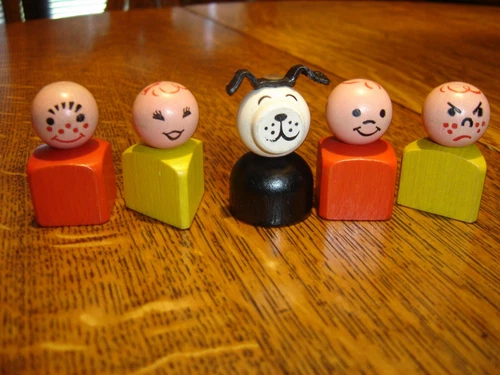 Set of 5 Vintage Fisher Price Wooden LACING SHOE Little People