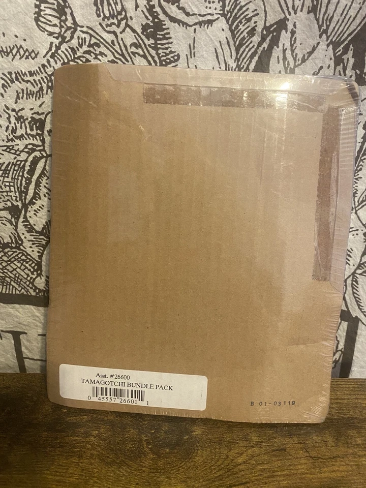 Tamagotchi Music Star Techno Groove w/DVD and Accessories - Image 2 of 2