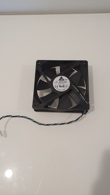 Delta AFB1212SH 120mm 4-Pin PWM Lüfter 12V 0,80A Fujitsu V26815-B116-V84