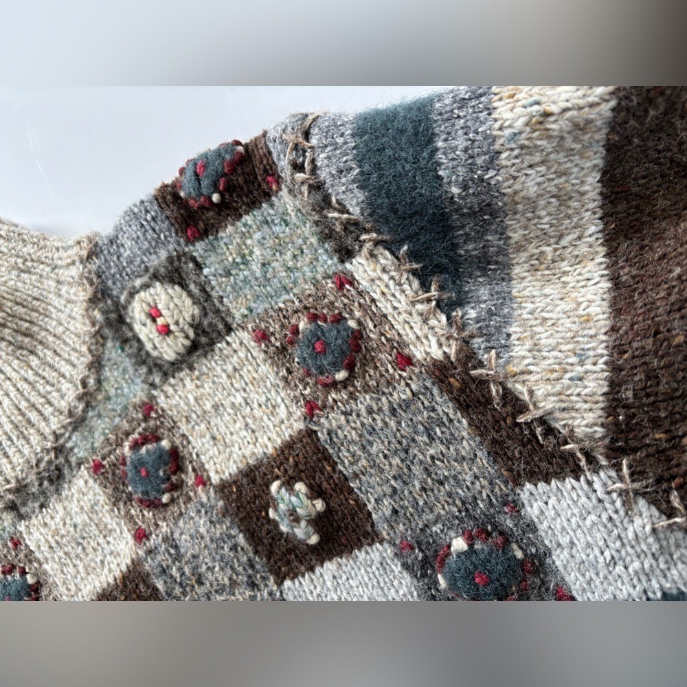 Vintage Cottage Rosette Patchwork Y2K Handknit Gr… - image 7