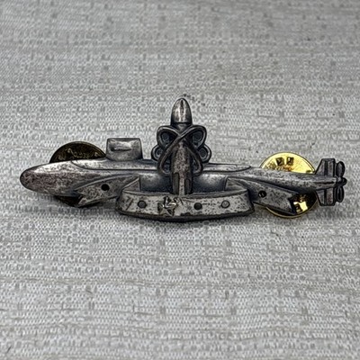 VTG US NAVY Submarine SSBN Deterrent Patrol badge Pin, 1 Star
