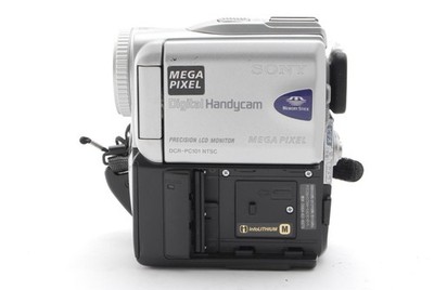 Excellent+5] Sony DCR-PC101 Mini DV Camcorder Digital Video Camera