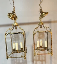 Virginia Metalcrafters Colonial Williamsburg Brush-Everard Lantern Electric