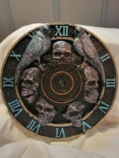 Skull Clock