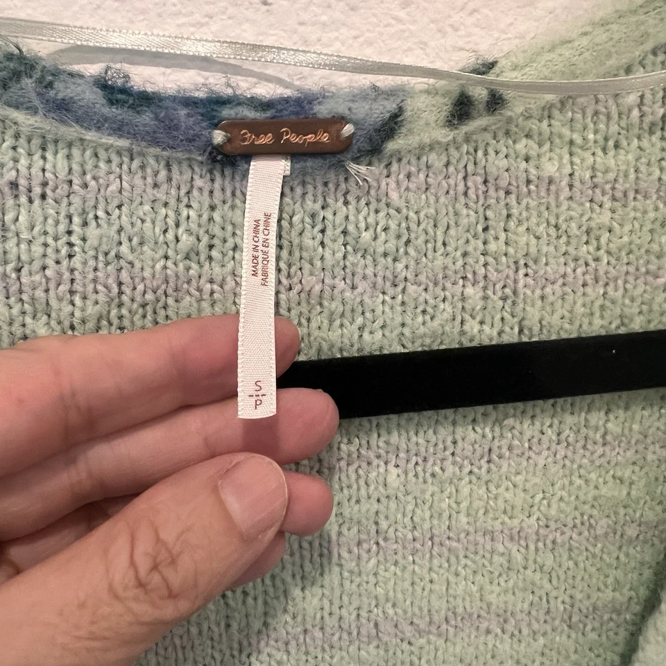 Suéter Free People Cama de Rosas Cuello en V Verde Azul Floral Talla S Boho Escuela Cómodo Foto 2 de 4