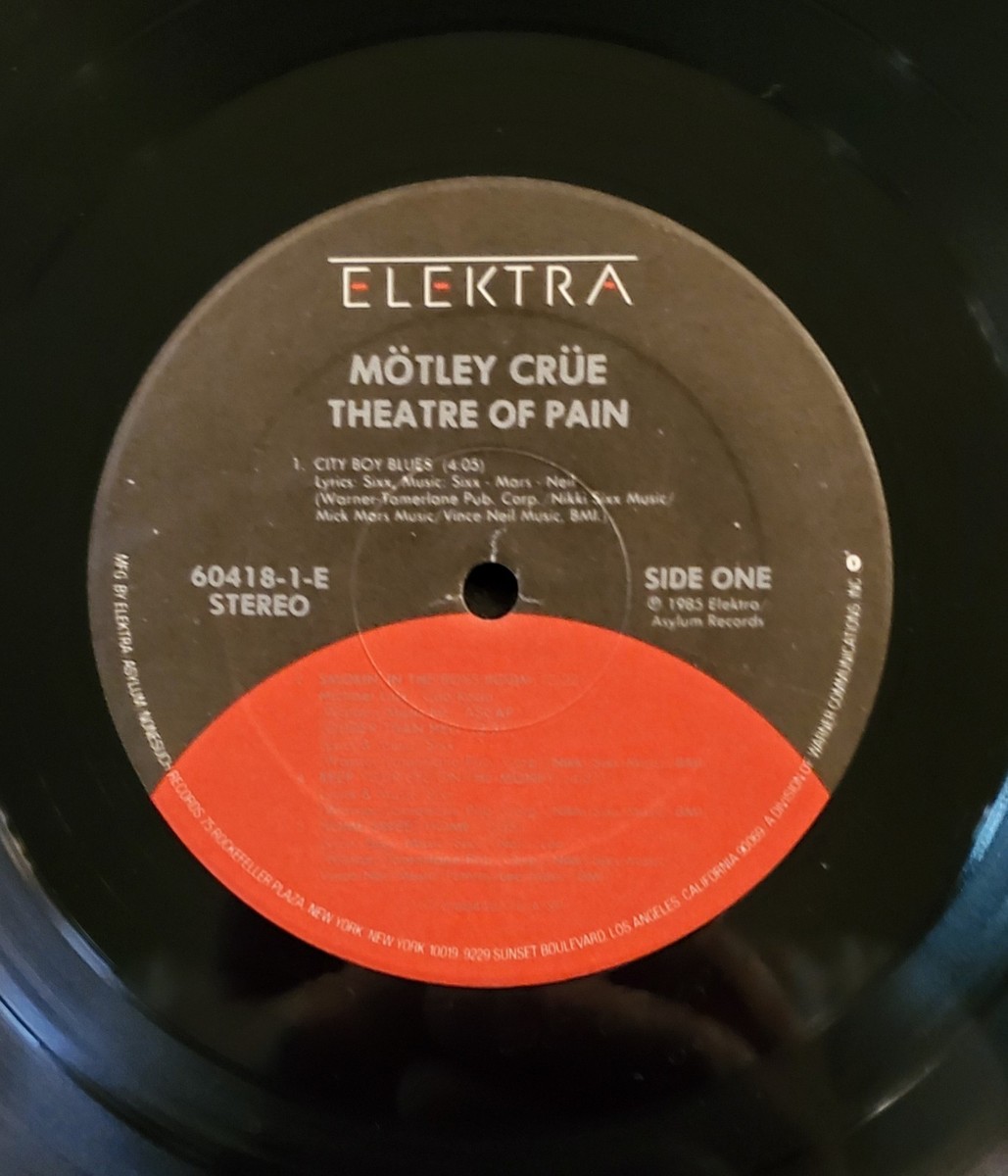 Mötley Crüe ~Theatre of Pain~ Vinyl 1985 Elektra 60418-1-E w/Inner