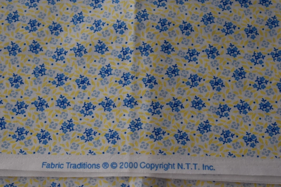 Tela 100% algodón tradiciones 3 yardas DE COLECCIÓN DELICADO DIMINUTO FLORAL calicó AZUL AMARILLO Foto 2 de 3