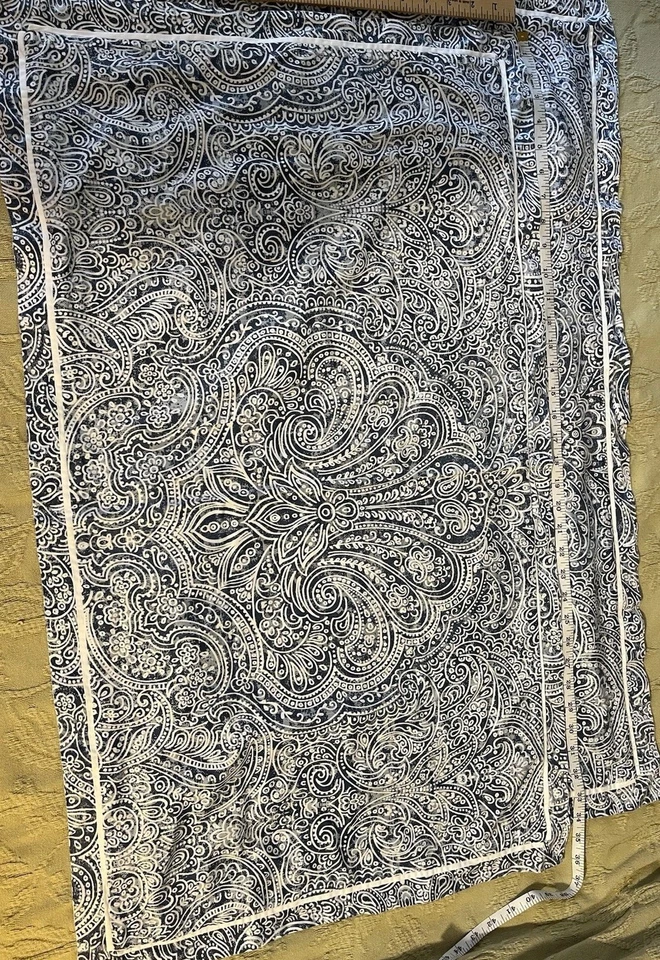 Funda de almohada Liz Claiborne Home algodón azul y blanco 36” largo X 21” ancho Foto 2 de 4