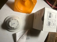 EDWARDS EST SIGA-PS SIGA PS Photoelectric Smoke Detector - Fire Alarm Part